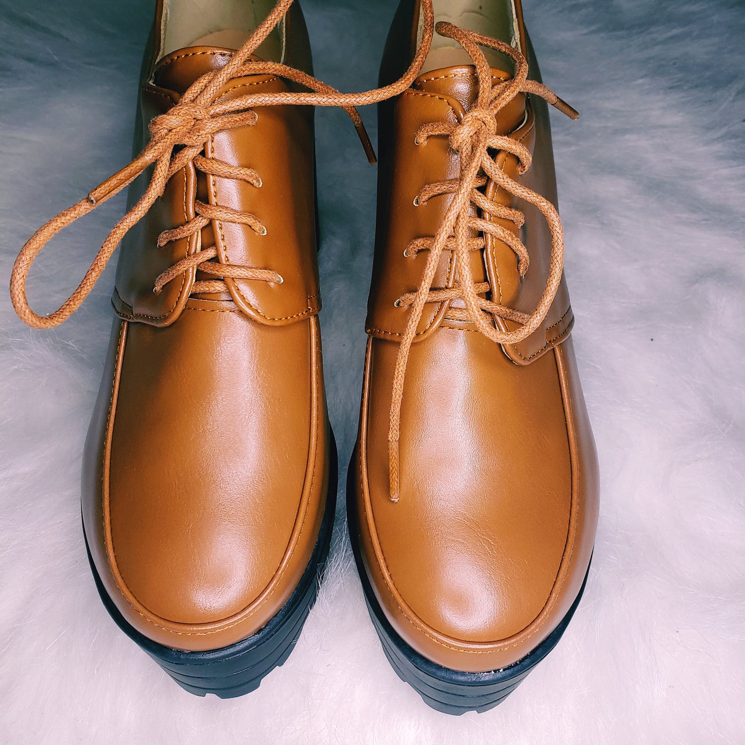 Brown chunky oxford retro 70s heels