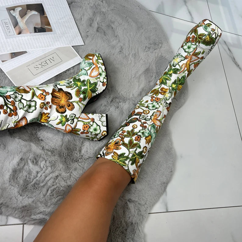 Viral Flower Power gogo boots, knee high boots with floral print