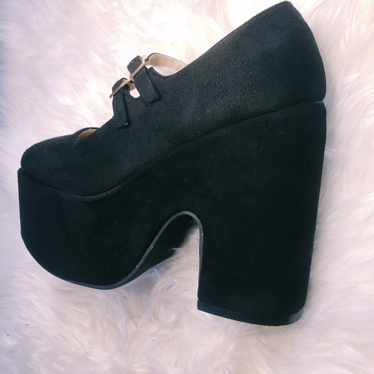 Black retro chunky platform mary jane heels. Black suede round toe platform heels inspired by the 70's. 
